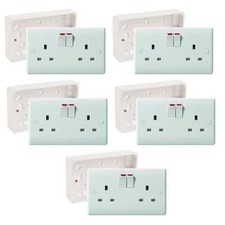 CED AXIOM 5 X 2 GANG DOUBLE SOCKET AND BACK BOX 25MM PATTRESS WALL SOCKET plug