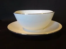 Noritake China - Fremont - Gravy Boat with Attached Underplate