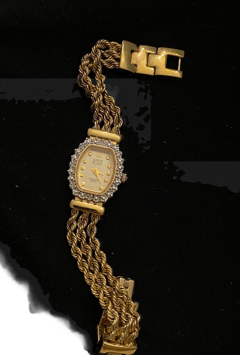 Vintage Anne Klein Gold Tone Rectangular Face Gol… - image 1