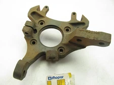 NEW OEM  RH Front Steering Knuckle  4449668 For 89-90 Dynasty - New Yorker