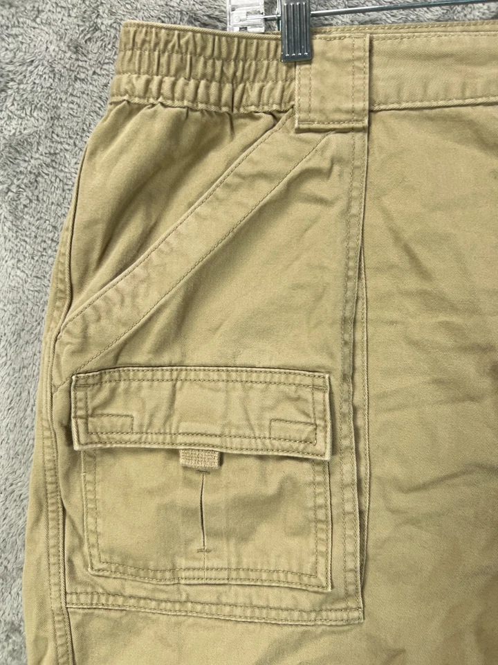St Johns Mens Size 42 Khaki Cargo Shorts Brown Utility Shorts Work 100% Cotton - Image 3 of 4