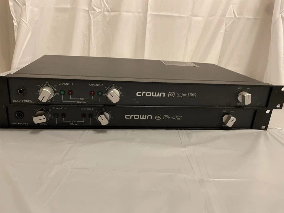 Crown D-45 D45 2-Channel 120AC Volts 120 Watts Rack Mountable Power Amplifier - Image 2 of 3