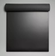 Lululemon Yoga Gym The Mat 5mm Made With FSC™ Certified Rubber - The Rogue Room