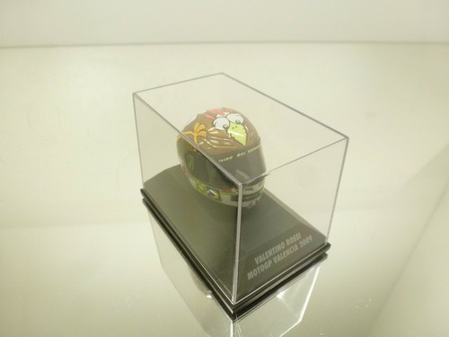 MINICHAMPS 46 ROSSI AGV HELMET MOTOGP VALENCIA 2009 1:8 - GOOD IN SHOWCASE - 156 - Picture 7 of 7