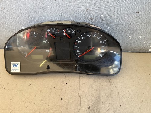 VW Passat 3B  1,9 TDI  81kW 1999 Tacho Kombiinstrument 3B1919860C