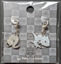 Pokemon Center Japan 2024 - Steelix  Onix Metal Charm Keychain - New  Sealed