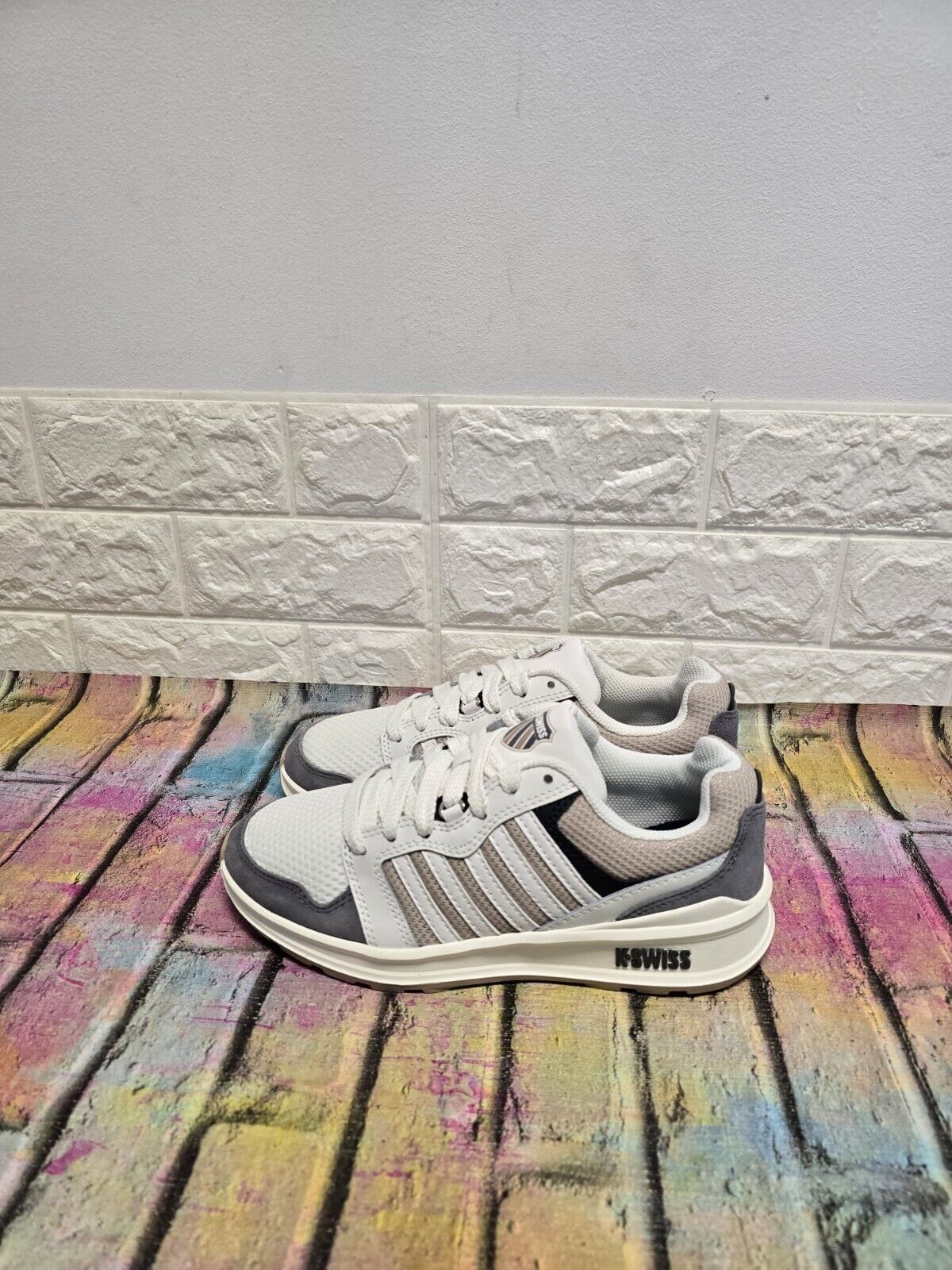Foto 1 di 6