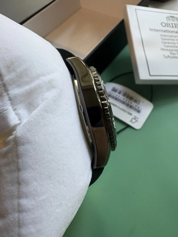 Reloj Hombre Orient Mako II 39mm 2025 RA-AC0Q10N/F6922 con Caja Etiquetas y Papeles Foto 3 de 4