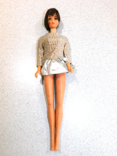 Barbie:  VINTAGE Brunette 2nd Issue HAIR FAIR TNT BARBIE Doll w/Centered Eyes!