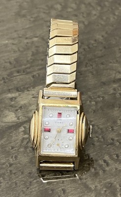 VINTAGE CORT 10k RGP 17j WATCH--GEMSTONE FANCY DIAL--WAVE CRYSTAL--RUNNING