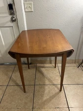 Vintage Hitchcock Maple Stenciled Drop Leaf Extension Dining Table