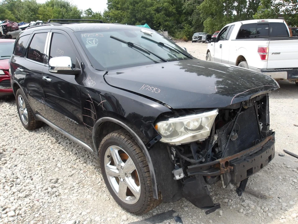 Alternador usado compatible con: Dodge Durango 2013 5,7 L 220 amperios grado A Foto 2 de 4