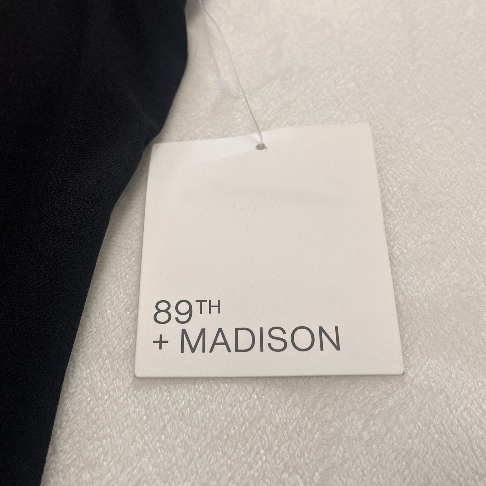 89th + Madison Women's Black Embellished Neckline Short Sleeves Top Size 2X NWT