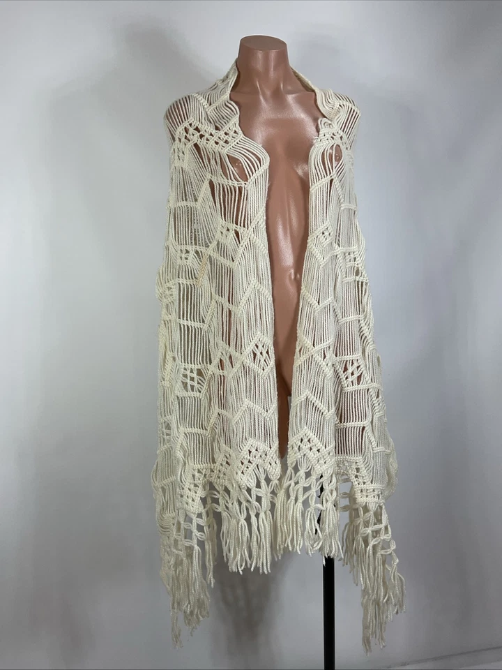 Mantón tejido ganchillo hecho a mano vintage envoltura crema flecos bohemio casa de campo OSFM Foto 3 de 4