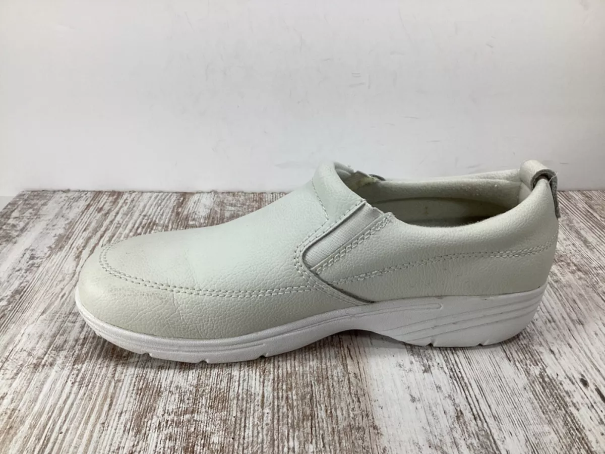 Cobbie cuddlers nursing best sale shoes