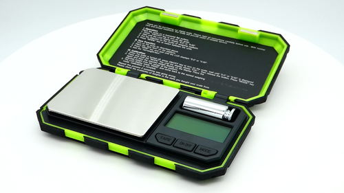 GREEN Uniweigh Digital Pocket Scale 200g x 0.01g Jewelry Gold Gram Karat Weight - Video 1 of 1