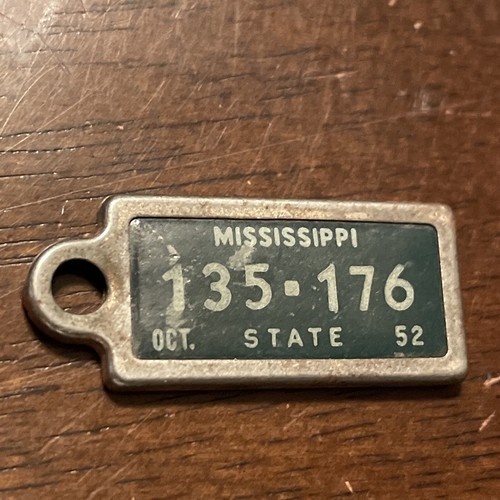VINTAGE 1952 MISSISSIPPI 135176 DAV KEYCHAIN LICENSE PLATE TAG