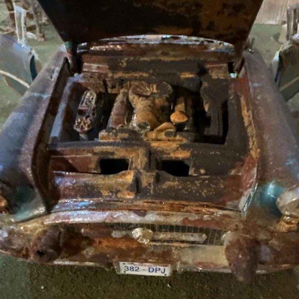 Buick 1955 convertible - Barn Find Cars - Diecast 1:18 - desgastado Foto 3 de 4