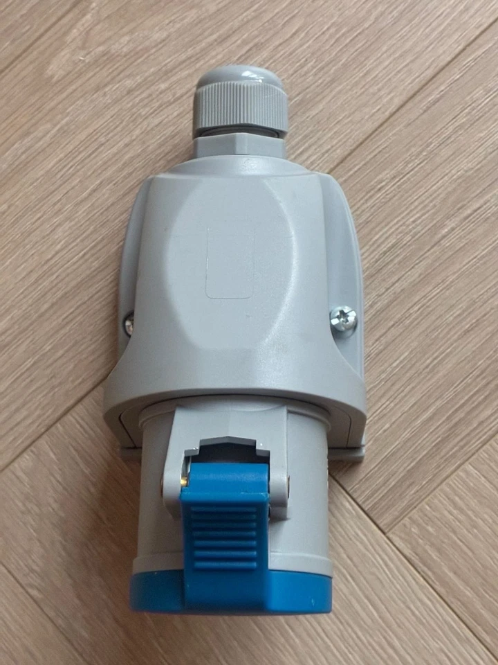 Protection Plug CEE 230v/16a Socket IP44 Protection Plug for Industrial Use - Image 4 of 4
