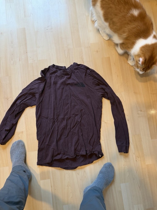 The North Face Maroon Men’s Medium Long Sleeve Shirt