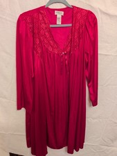 Vanity Fair Large 2 Pc Nightgown  Robe Peignoir Set Red Nylon w Trim