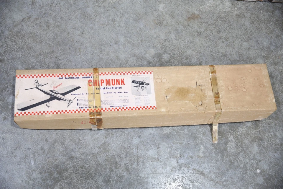 SIG JIM VAN LOO'S SEMI-SCALE "CHIPMUNK" CONTROL LINE STUNTER MODEL AIRPLANE VTG - Image 4 of 4