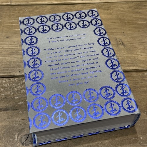 Rune Edition Lord of Shadows by Cassandra Clare (Hardcover, 2017) Stamp Signed - Picture 3 of 12
