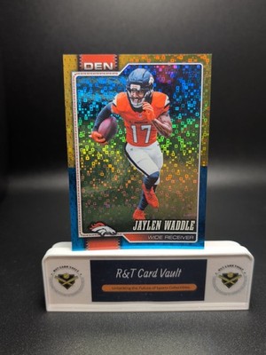 2026 Topps Flagship Football Jaylen Waddle #125 Gold & Blue Parallel /50