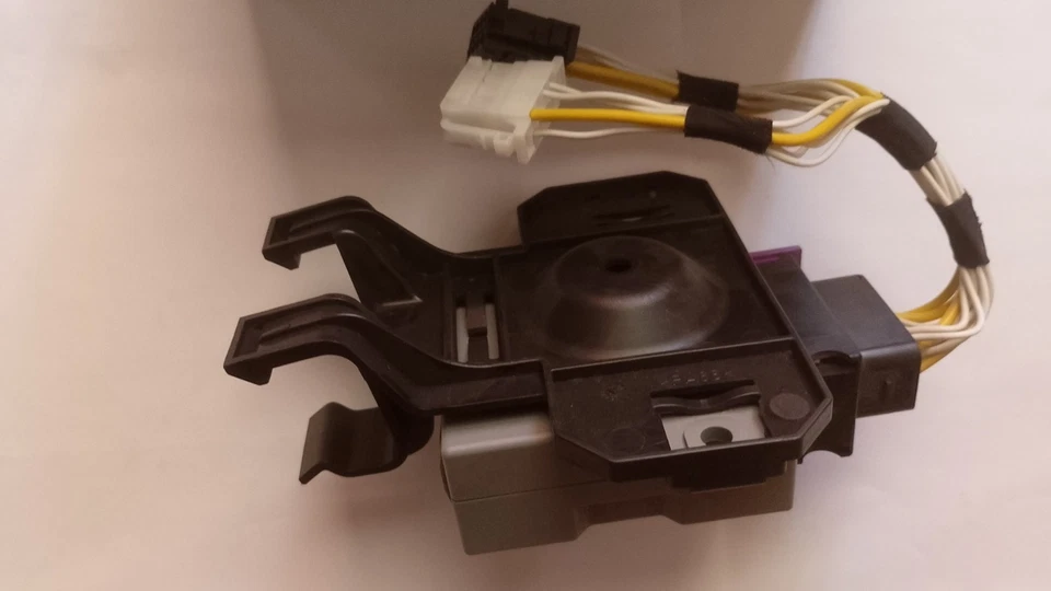 MERCEDES-BENZ CLASSE A W168 CENTRALINA SENSORE DI PIOGGIA NUOVO A1688201626 - Immagine 3 di 4