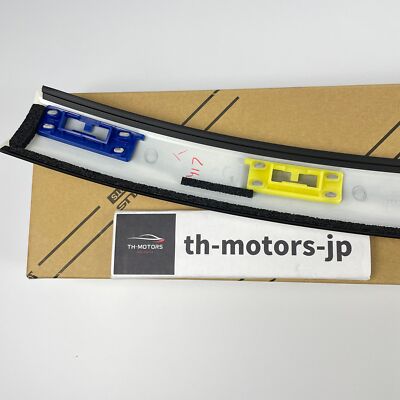 TOYOTA Genuine FJ CRUISER 07-14 Outside Upper Windshield Moulding 