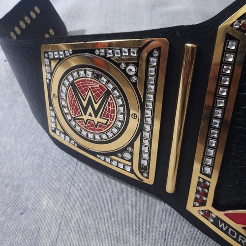 Réplica de cinturón de cuero genuino del Campeonato Mundial Peso Pesado de la WWE para hombre a la venta - Imagen 4 de 6