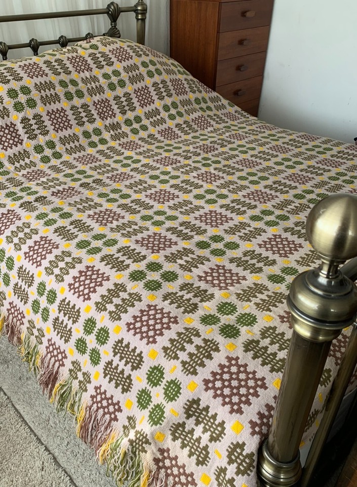 XL Antique welsh blanket Vintage wool blanket throw Caernarfon DERW P&P