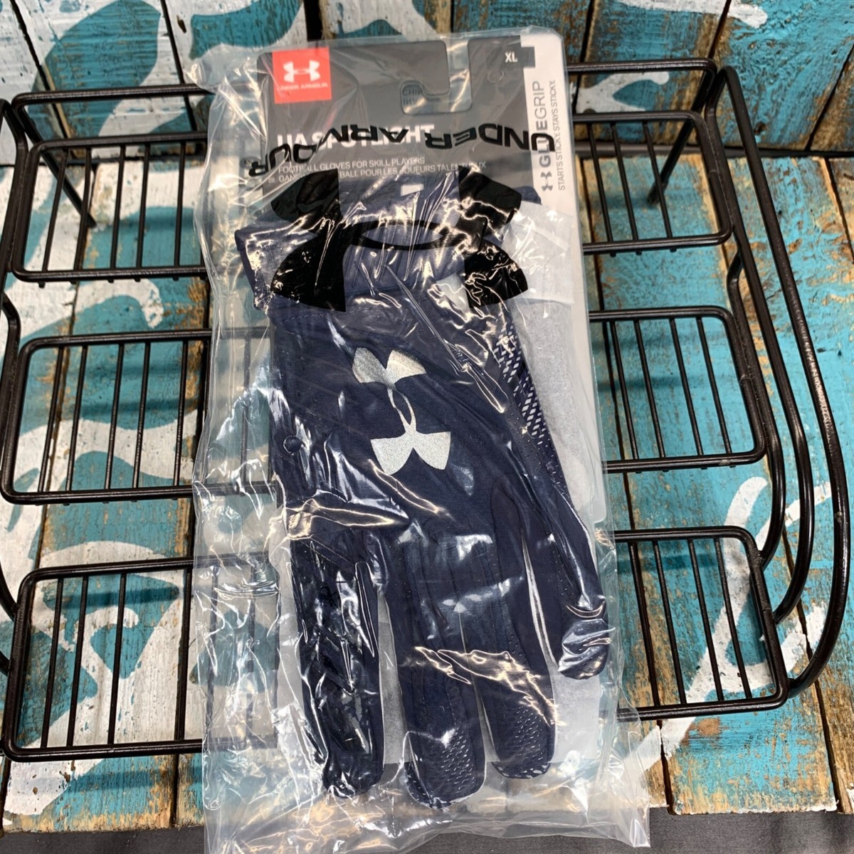 NEW Under Armour UA Spotlight Football Navy Receiver Glove Mens