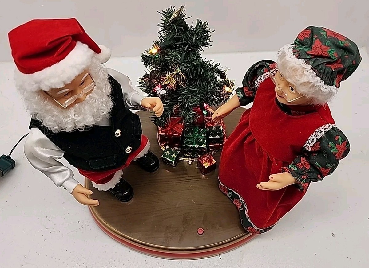Dancing Claus Couple Music Fig Vintage Gemmy North Pole As Seen On