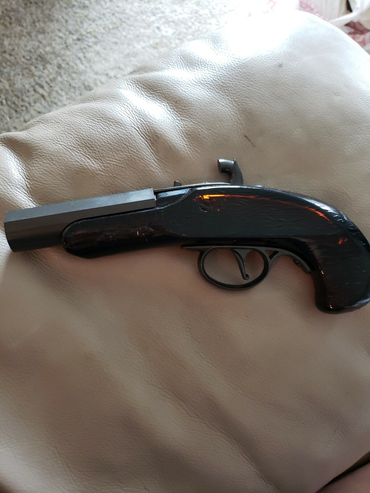 Vintage Avon Derringer Philadelphia Decanter Cologne Gun Bottle