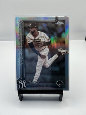 2025 Topps Chrome - Devin Williams #153 Sepia Refractor