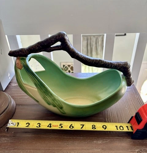 Roseville Pottery Pine Cone Handled Basket, Shape 410-10" Green!!