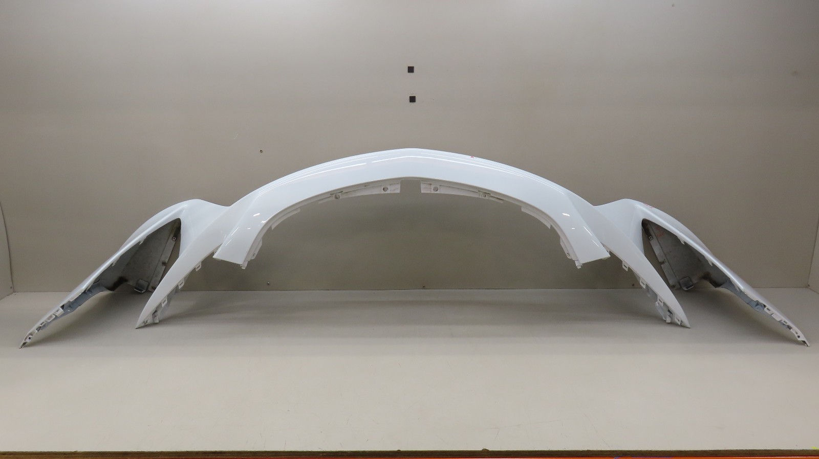 2023 2024 MCLAREN ARTURA FRONT UPPER BUMPER COVER OEM