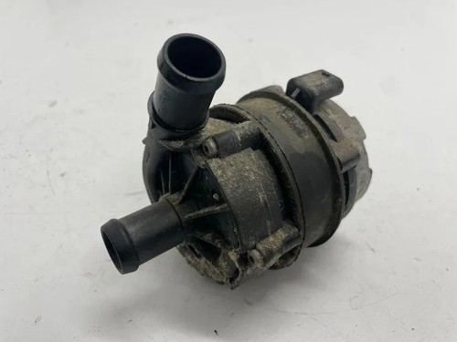 VW GOLF VII Variant BA5, BV5 Zirkulationswassermotor 04L965567 1.40 22178465