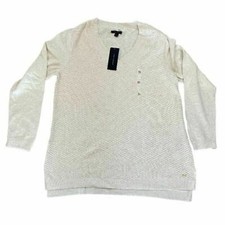 Tommy Hilfiger Men's White V-neck Pull Over Ribbed Knit Sweater Long Sleeve