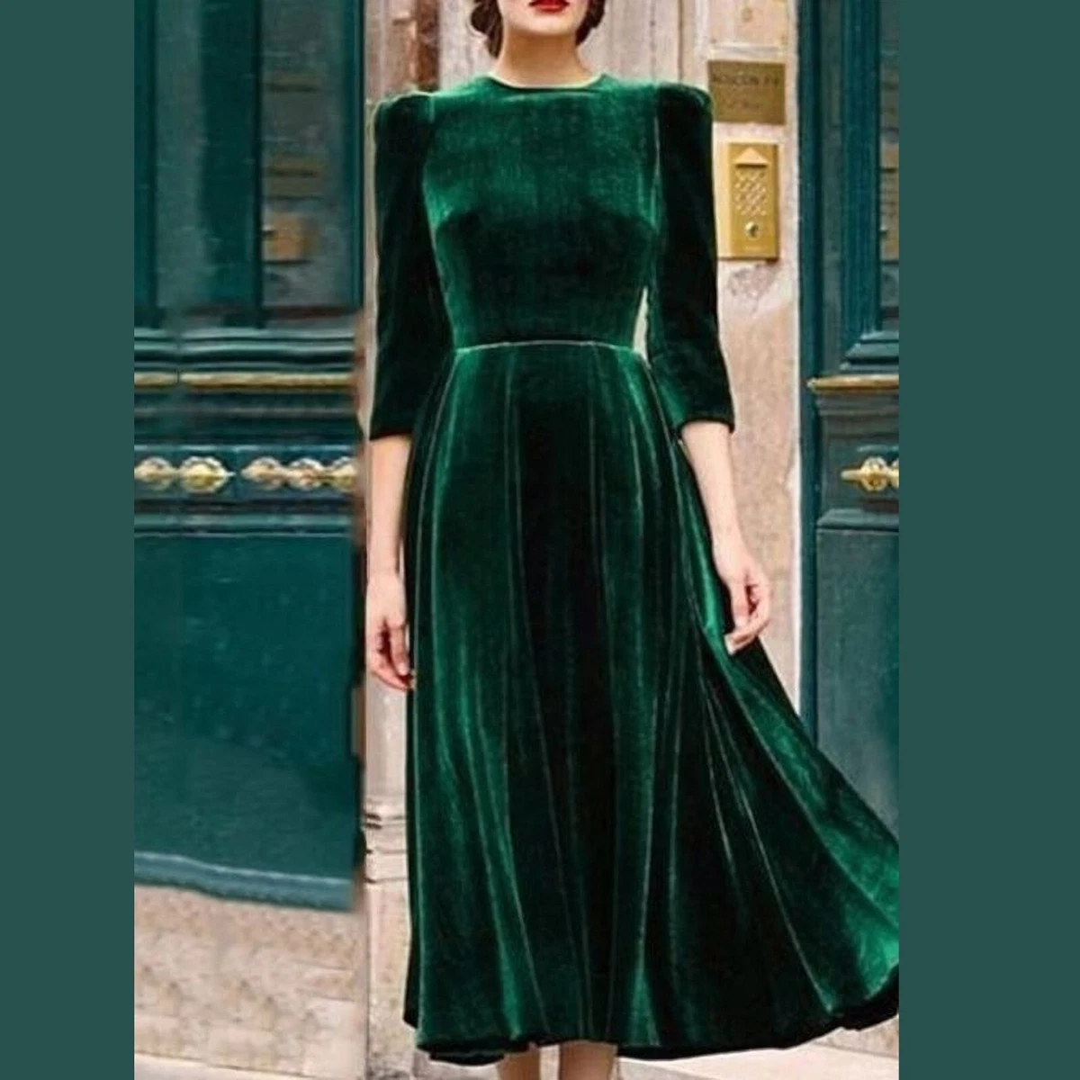Velvet green cheap midi dress