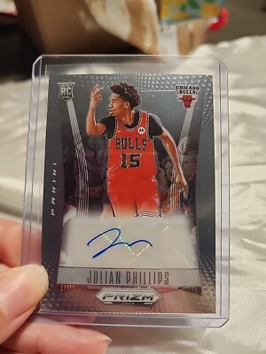 2023-24 Panini Prizm Deca - Signatures Silver Prizm #DS-PHI Julian Phillips (AU,