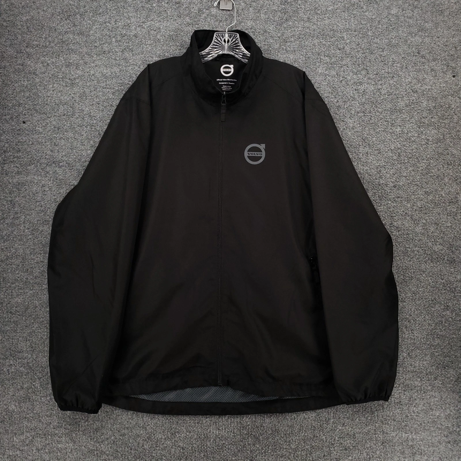 Volvo Jacket Mens XL Black Iron Mark Logo Windbreaker Full Zip Lined Recycled