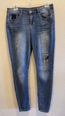 Vanilla Star Women s Size 9 Mid Rise Skinny Jeans Peace Love Wild Child