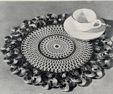 Vintage 1950s Woven Filet Crochet Doily Pattern PANSY PATCH 8"