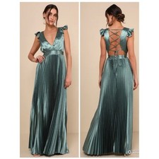 Lulus XL Exceptional Drama Sage Green Satin Lace-Up Pleated Maxi Dress NWT