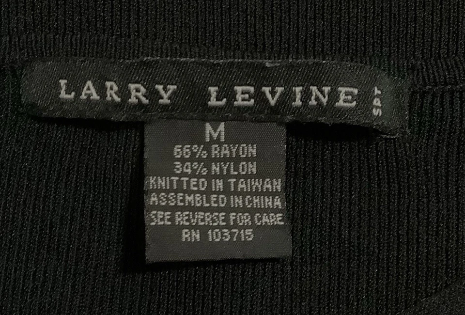 Suéter de malha Larry Levine vintage tamanho M alças pretas gola V elástico manga curta - Imagem 2 de 4