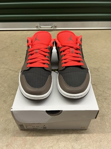 Jordan 1 SE Low WMNS Black Olive Bright Crimson Größe 7W SAUBER mit Karton DQ6076-002 - Bild 4 von 6