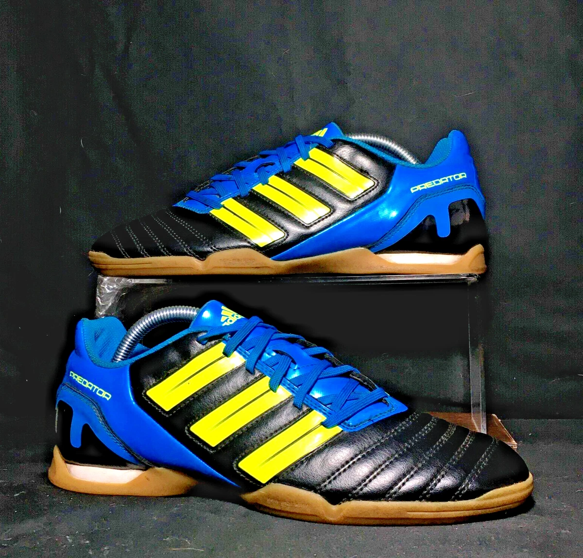New futsal store shoes 218
