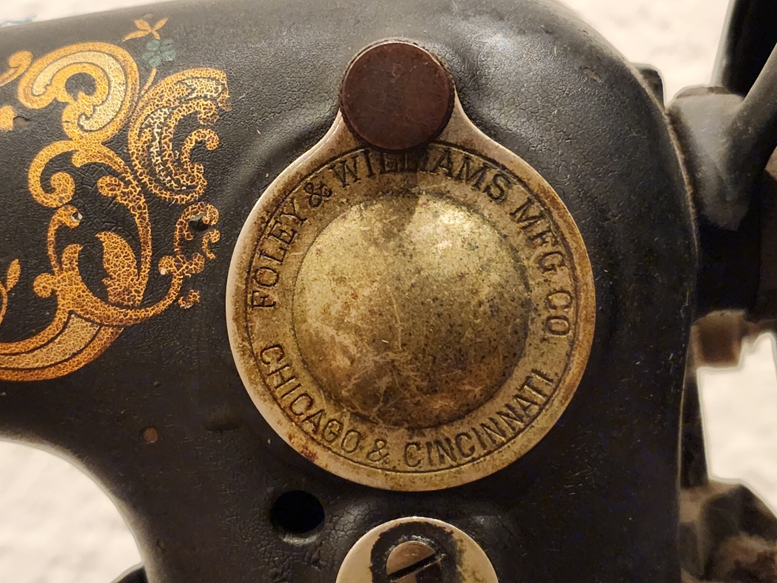 Antique Foley & Williams MFG Co Goodrich ‘B’ Treadle Sewing Machine